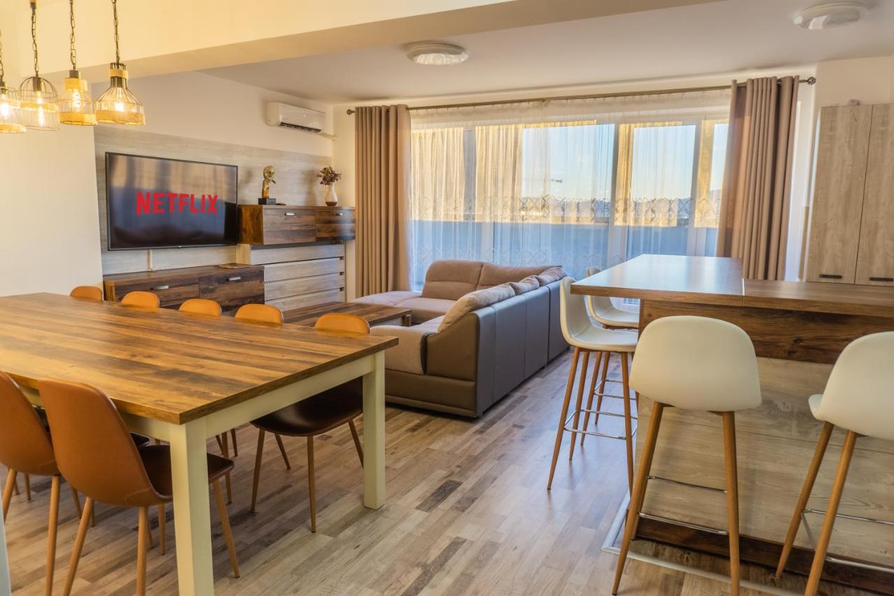 Koa - Sunset Penthouse Apartment Brasov Exterior photo